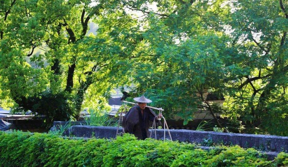 作业机器人救援